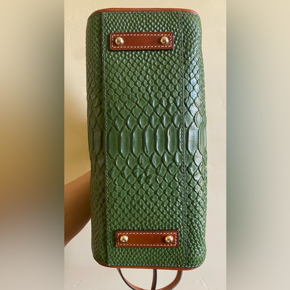 Dooney & Bourke Croco Embossed Leather Dillard’s Collection Sydney Satchel - Picture 3 of 5